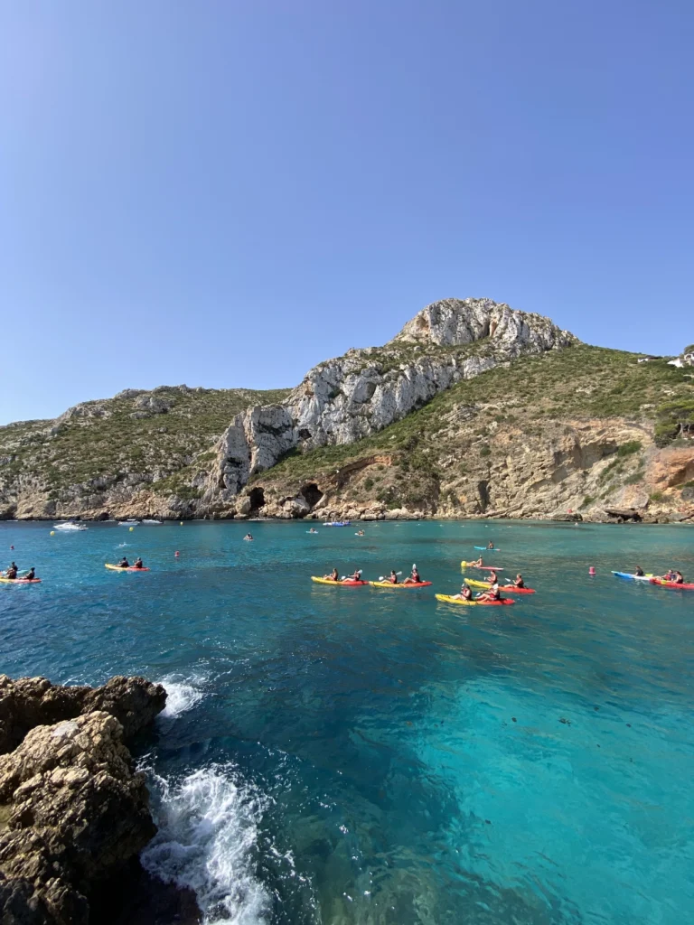 Kayak en la Cala Granadella